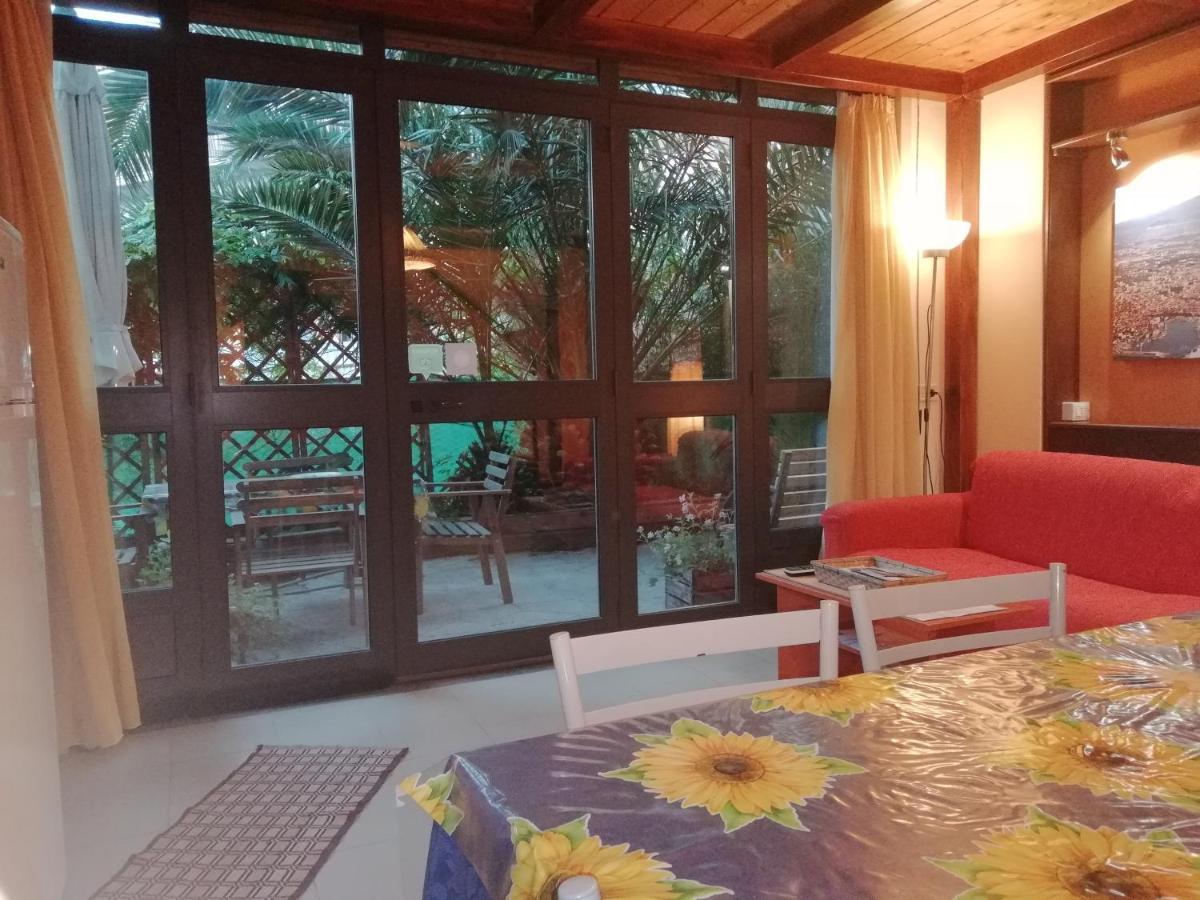 Ferienwohnung Casa Etna-Mare Santa Venerina Exterior foto