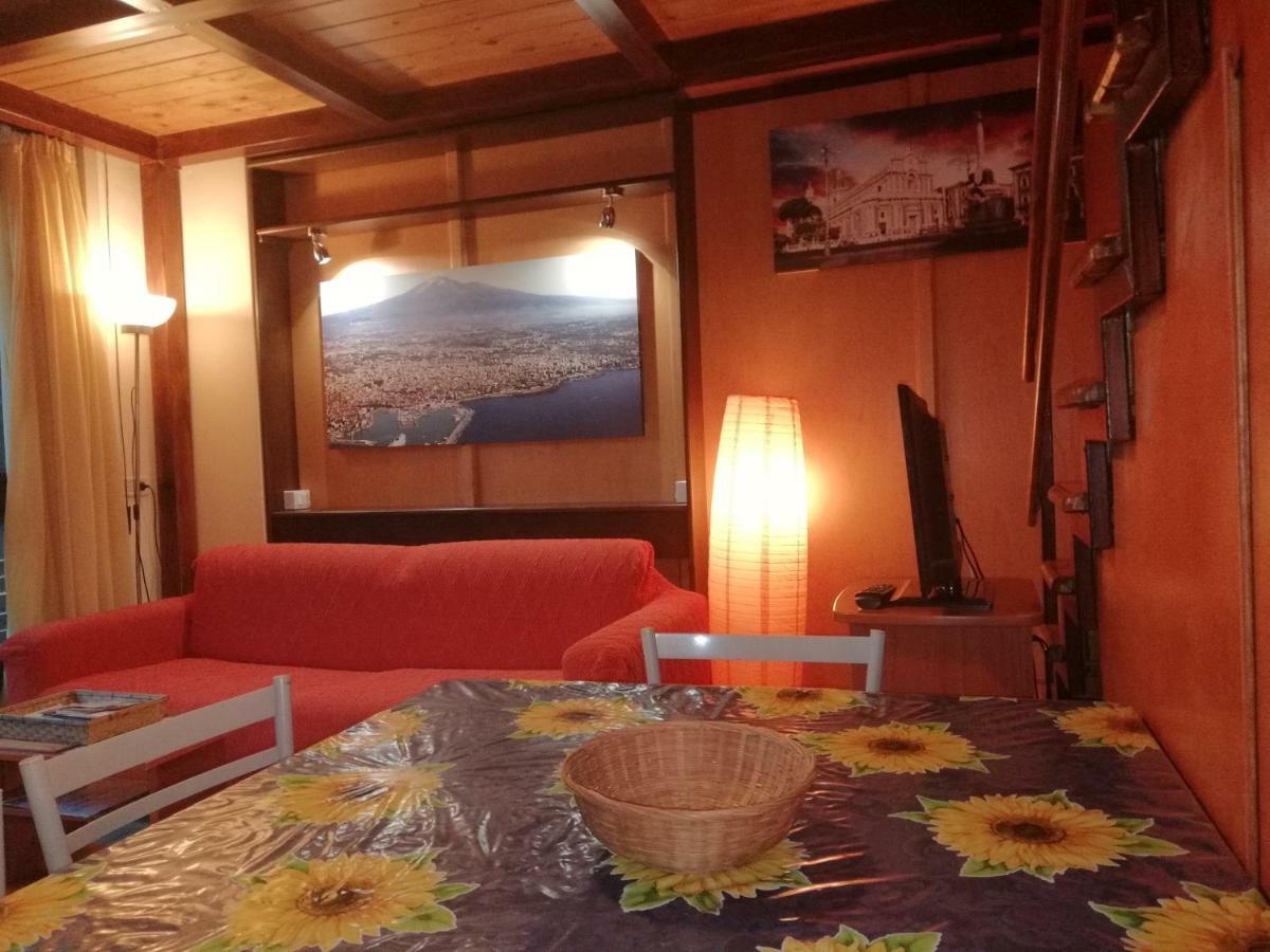 Ferienwohnung Casa Etna-Mare Santa Venerina Exterior foto